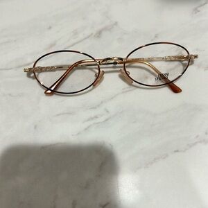 Gianni Versace seeing glasses